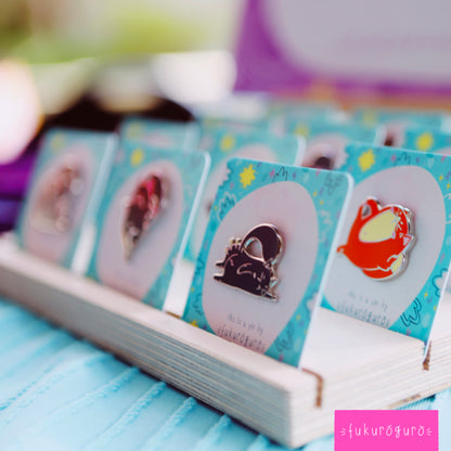 cheeky black cat pin